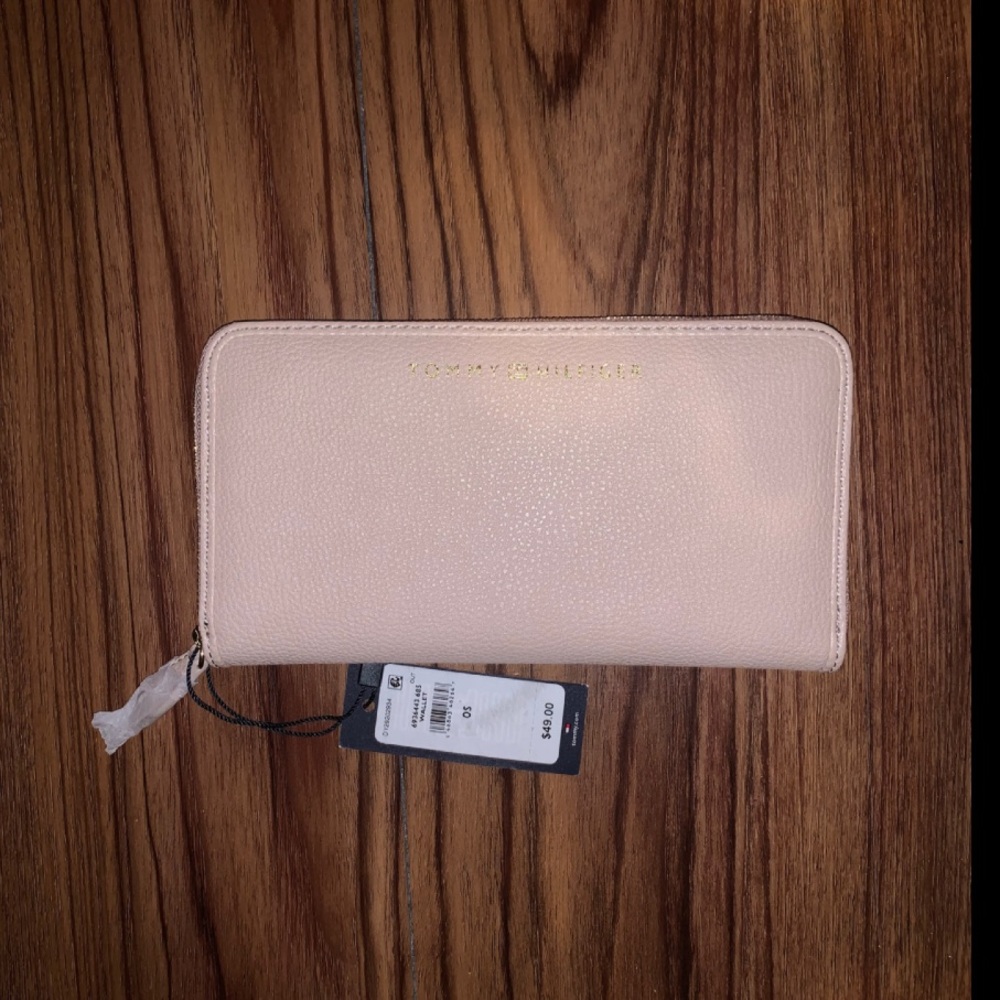 Tommy Hilfiger Wallet
